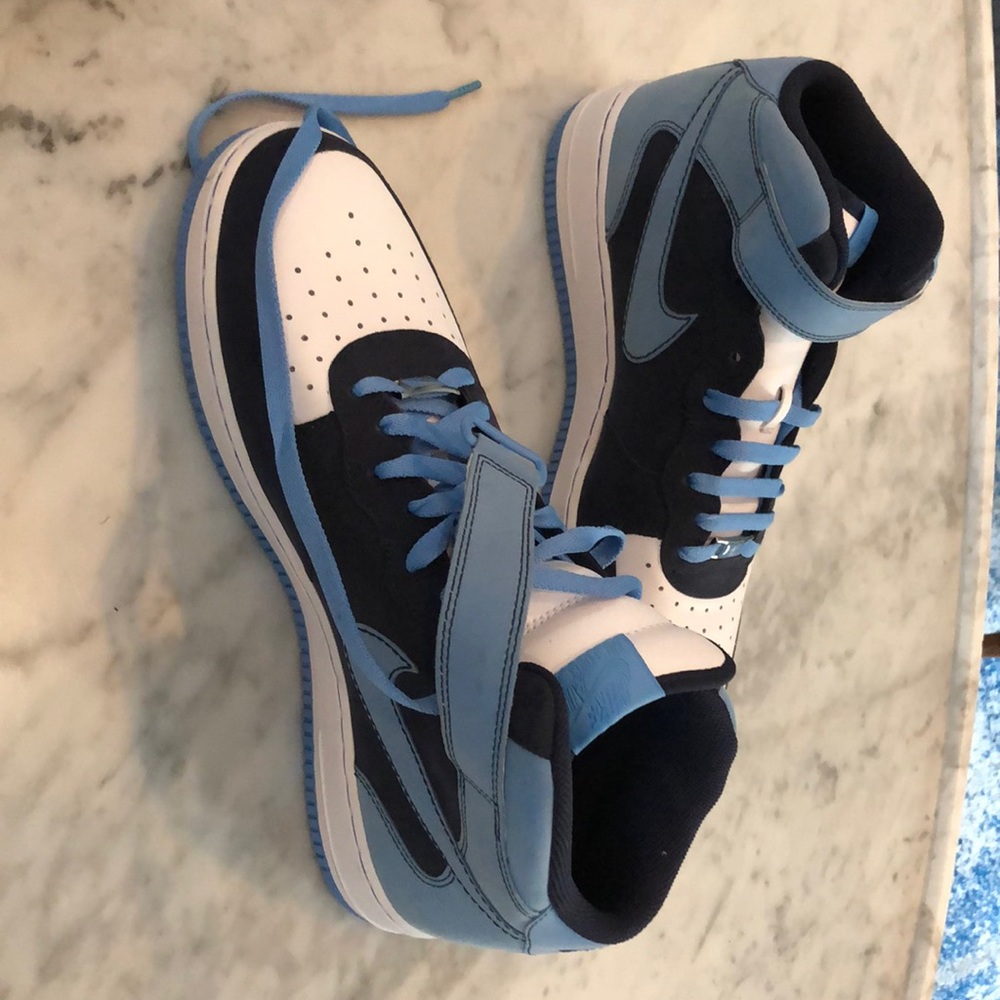 Never worn Nike Air Force one 2007, sz 11.5